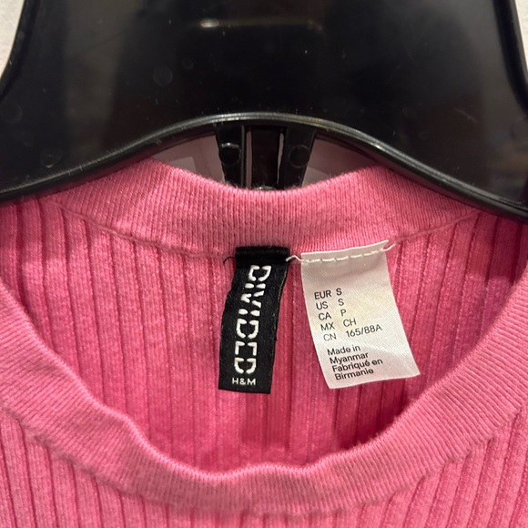 H&M Pink Muscle Tee Tank Top - Picture 3 of 3